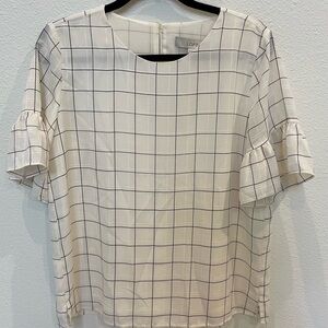 LOFT Women's Blouse in Cream and Black Check